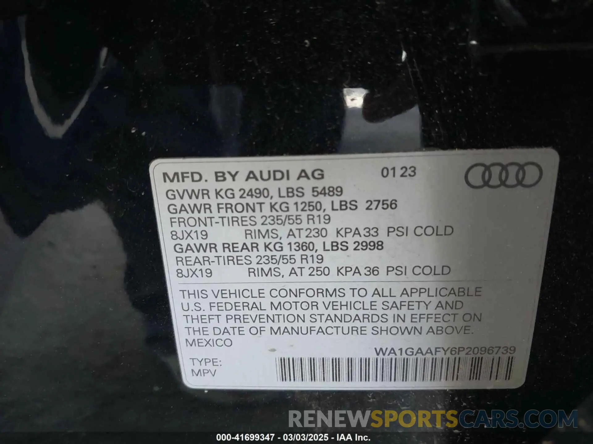 9 Photograph of a damaged car WA1GAAFY6P2096739 AUDI Q5 2023