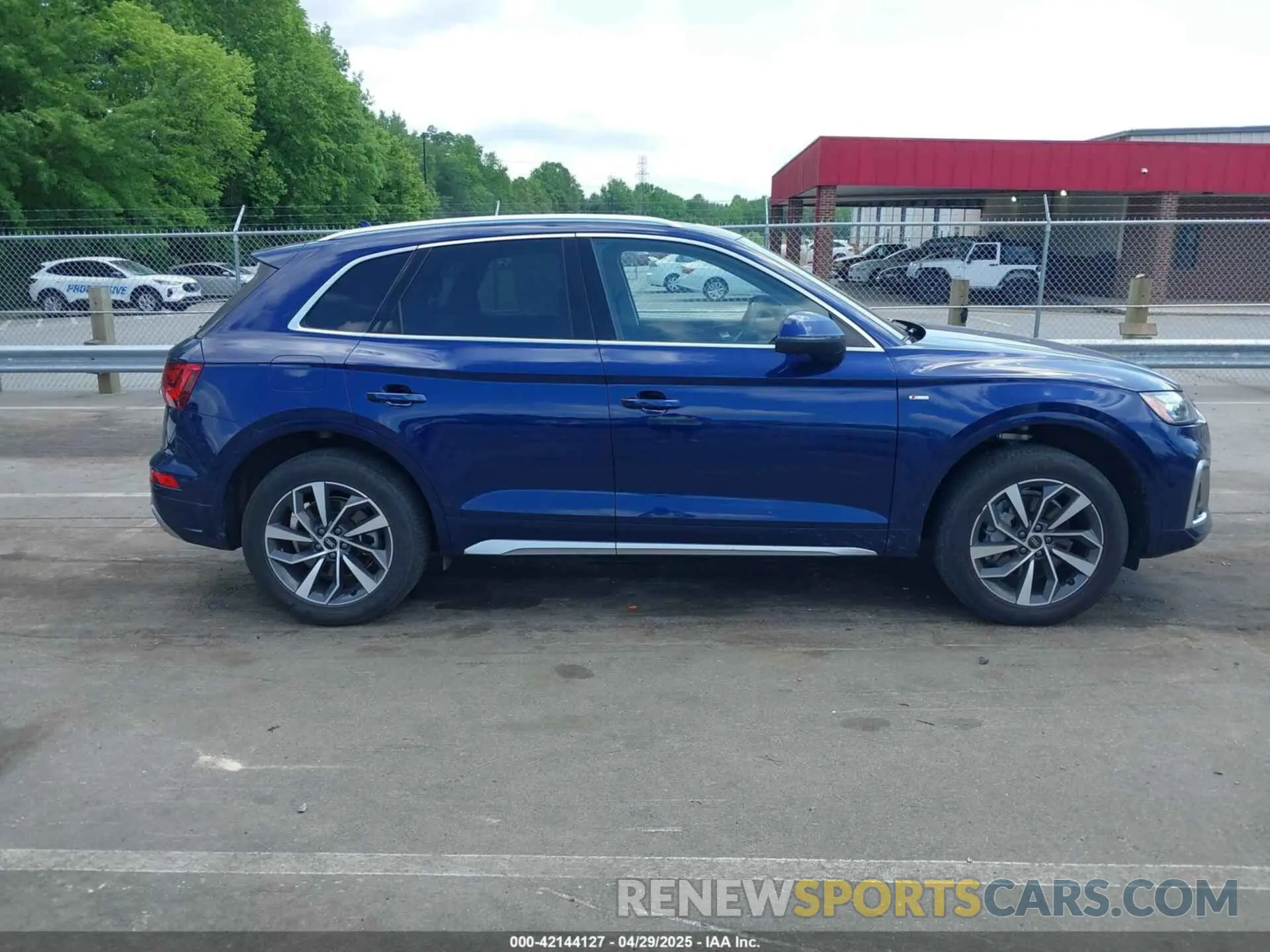 13 Photograph of a damaged car WA1GAAFY7P2122345 AUDI Q5 2023