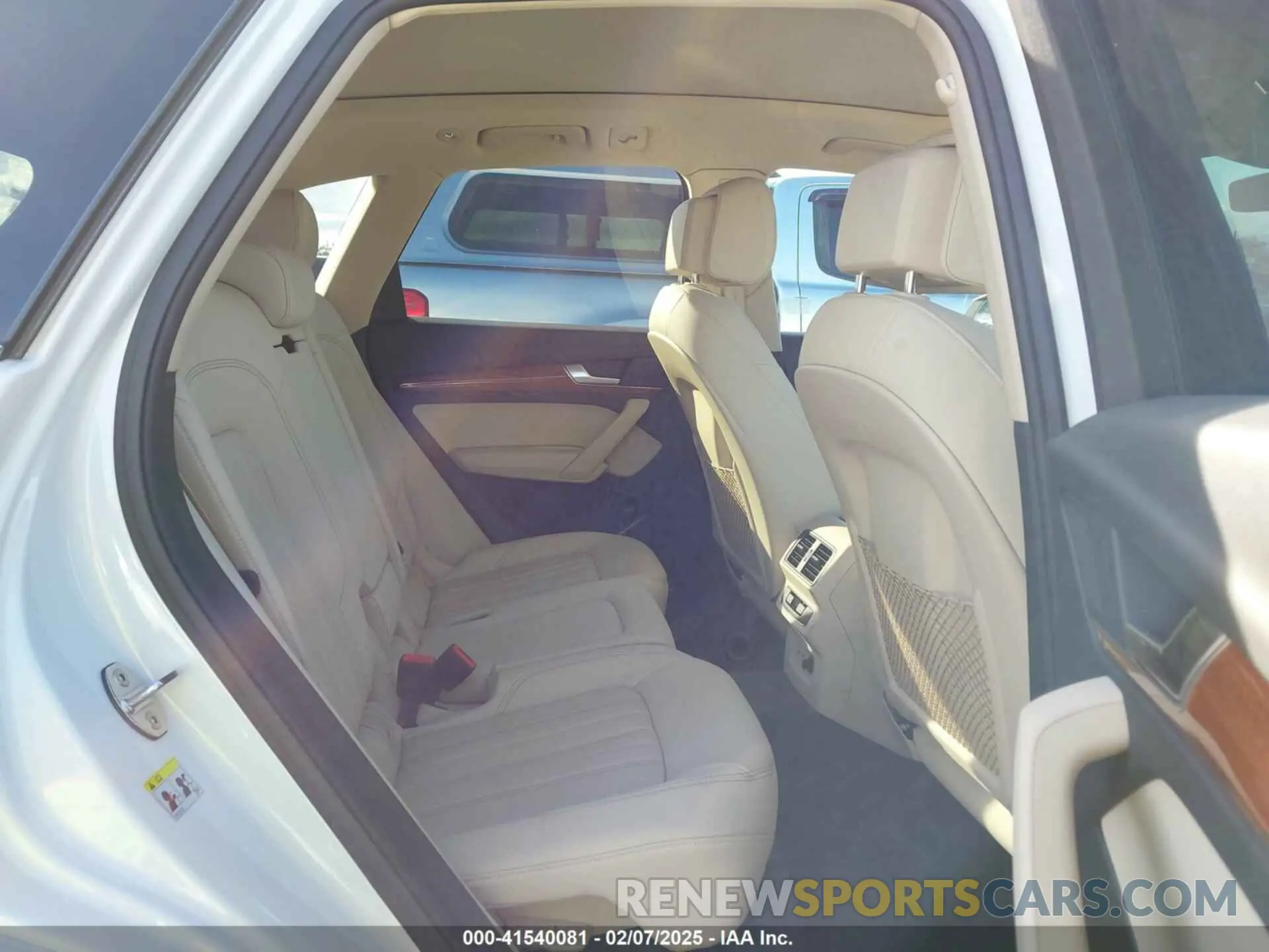 8 Photograph of a damaged car WA1GAAFY7P2162649 AUDI Q5 2023