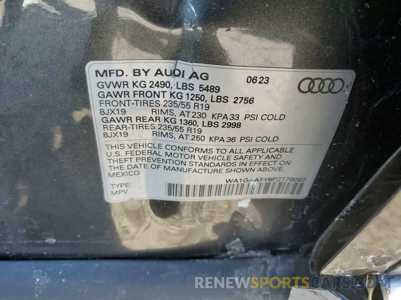 14 Photograph of a damaged car WA1GAAFY8P2178097 AUDI Q5 2023