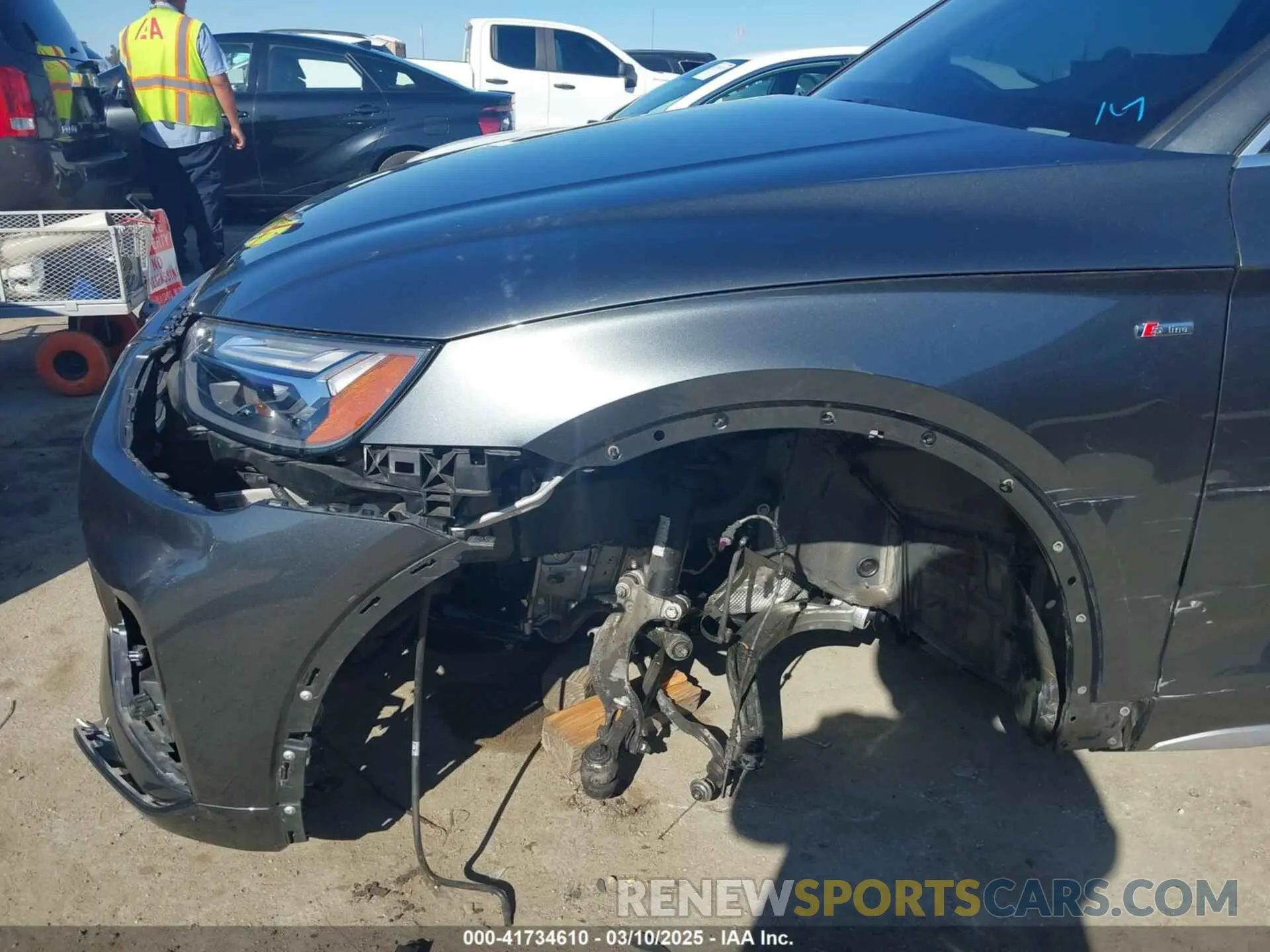 6 Photograph of a damaged car WA1GAAFY8P2189441 AUDI Q5 2023