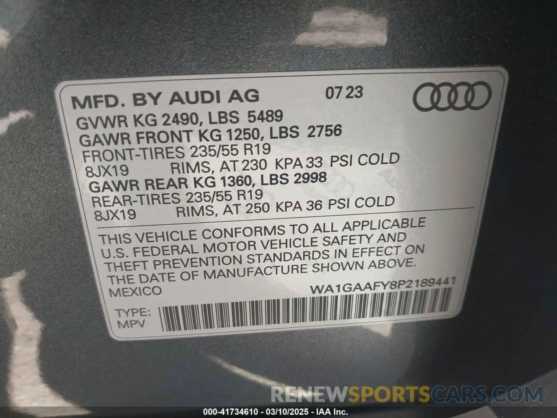 9 Photograph of a damaged car WA1GAAFY8P2189441 AUDI Q5 2023
