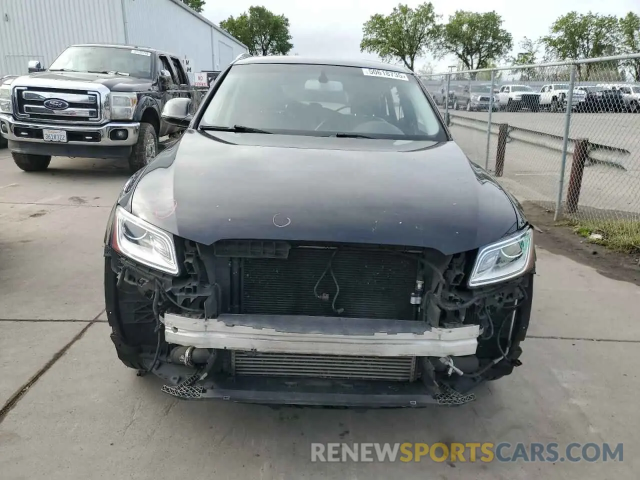 5 Photograph of a damaged car WA1LFAFP1FA124152 AUDI Q5 2023