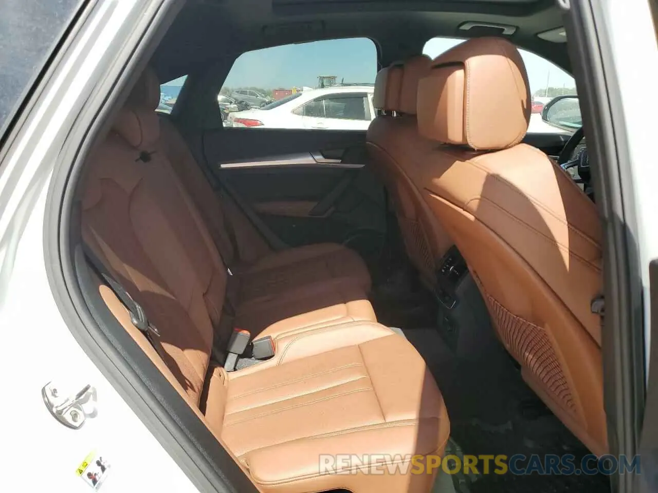 11 Photograph of a damaged car WA15AAFY1R2079440 AUDI Q5 2024