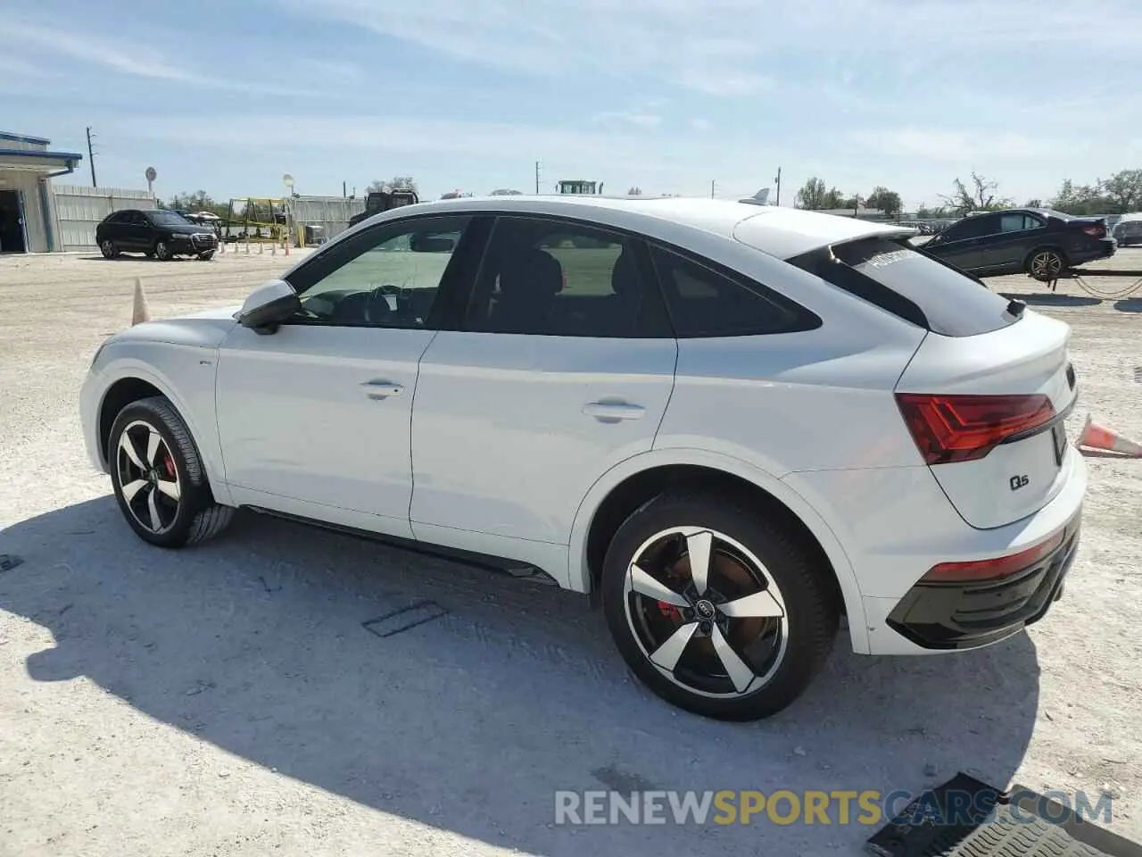 2 Photograph of a damaged car WA15AAFY1R2079440 AUDI Q5 2024