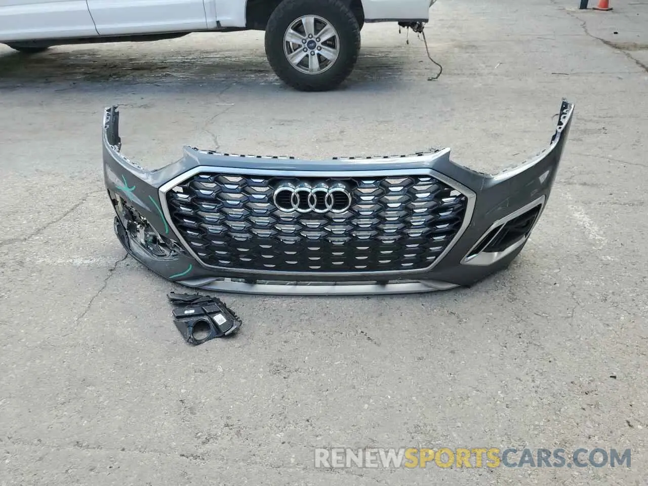 13 Photograph of a damaged car WA15AAFY3R2014234 AUDI Q5 2024