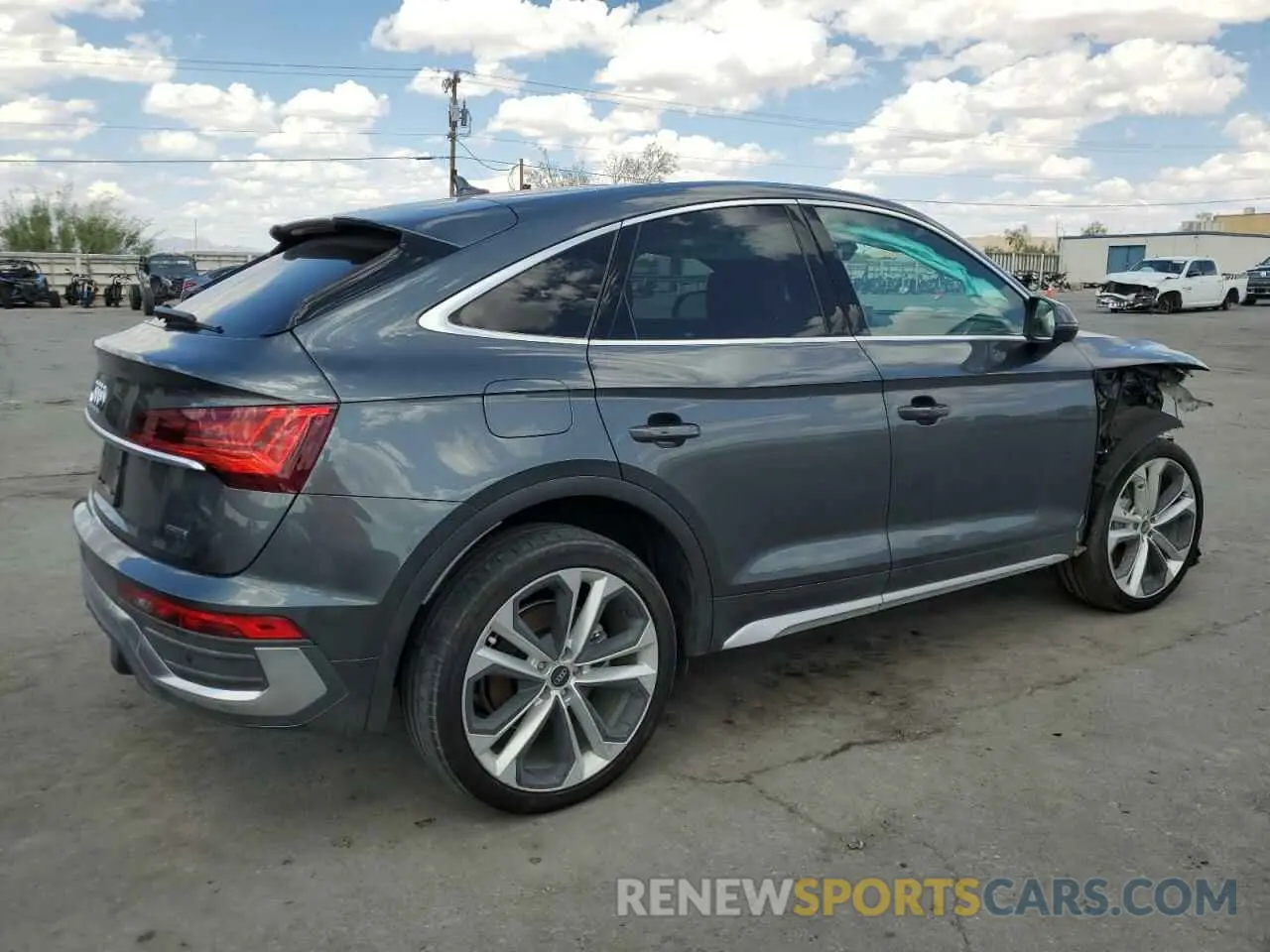 3 Photograph of a damaged car WA15AAFY3R2014234 AUDI Q5 2024