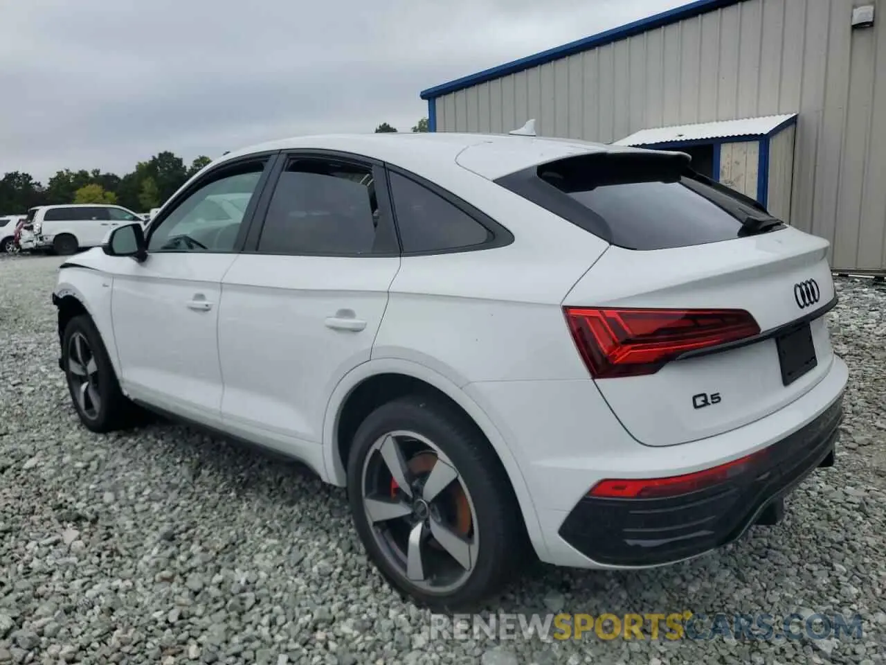 2 Photograph of a damaged car WA15AAFY3R2054815 AUDI Q5 2024