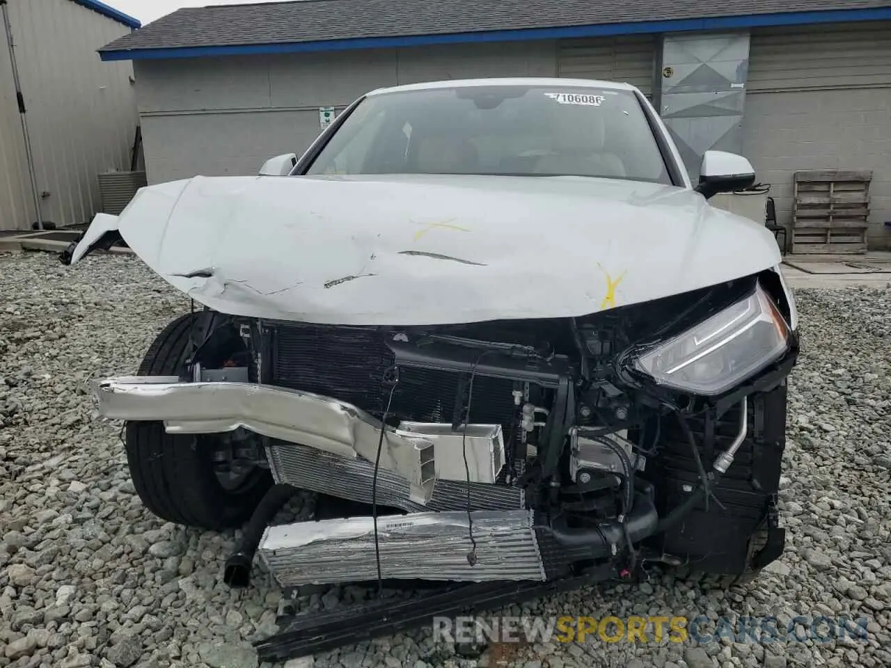 5 Photograph of a damaged car WA15AAFY3R2054815 AUDI Q5 2024