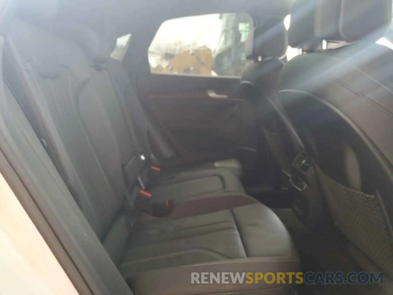 11 Photograph of a damaged car WA15AAFY8R2082545 AUDI Q5 2024