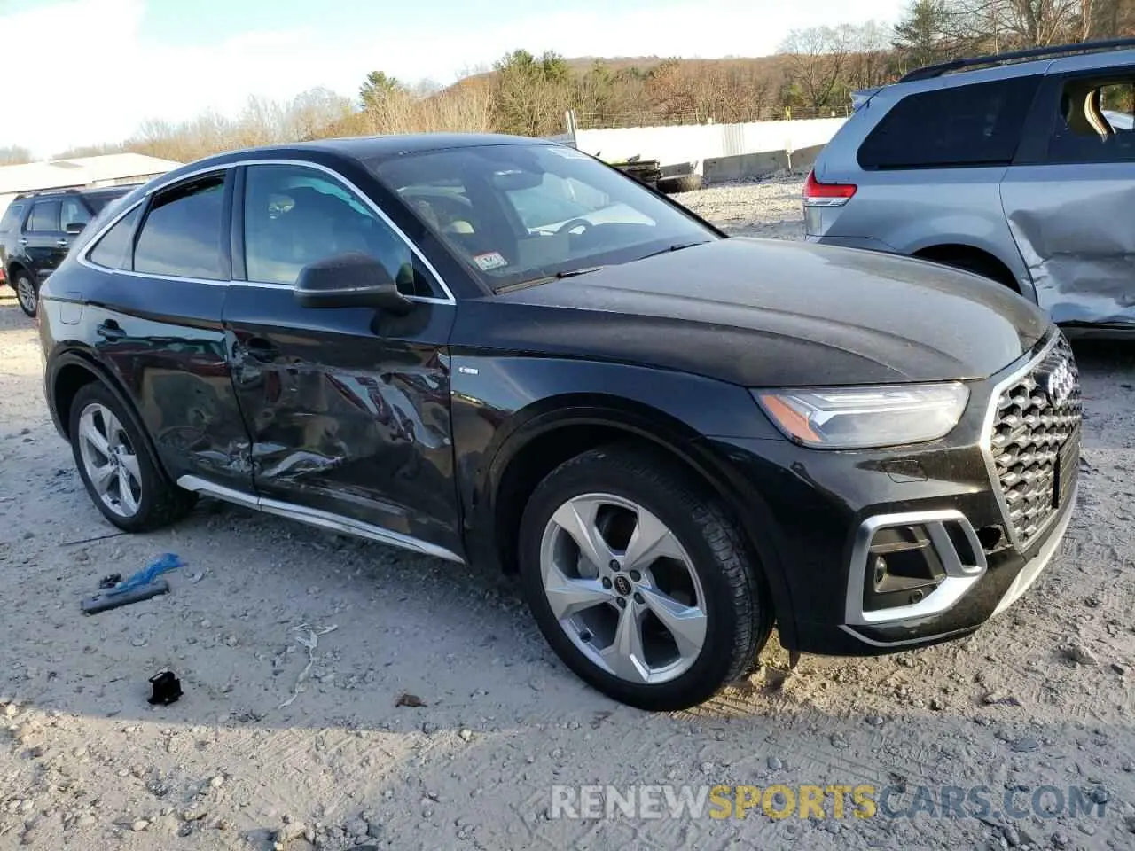 4 Photograph of a damaged car WA16AAFY7R2047970 AUDI Q5 2024