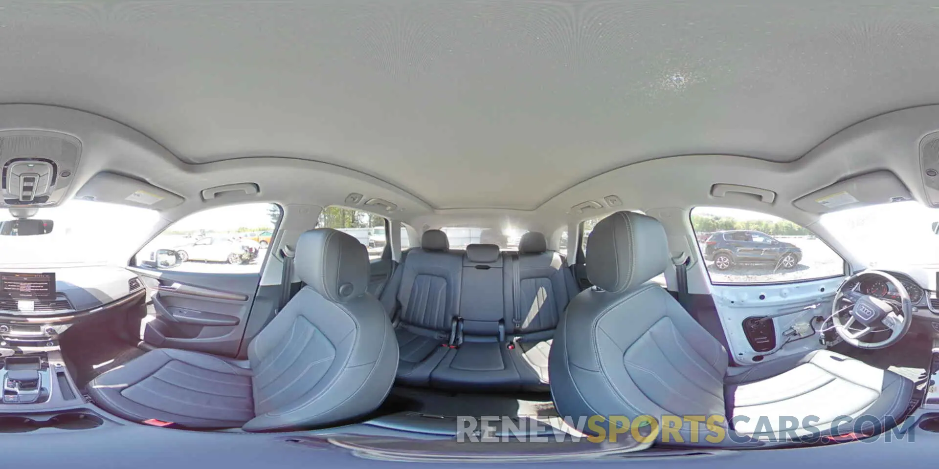 16 Photograph of a damaged car WA1ABAFY2R2150639 AUDI Q5 2024