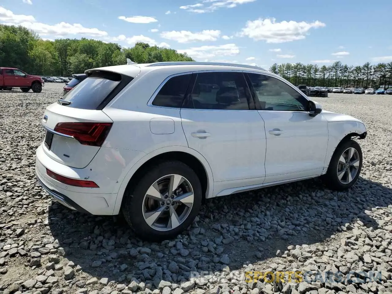3 Photograph of a damaged car WA1ABAFY2R2150639 AUDI Q5 2024
