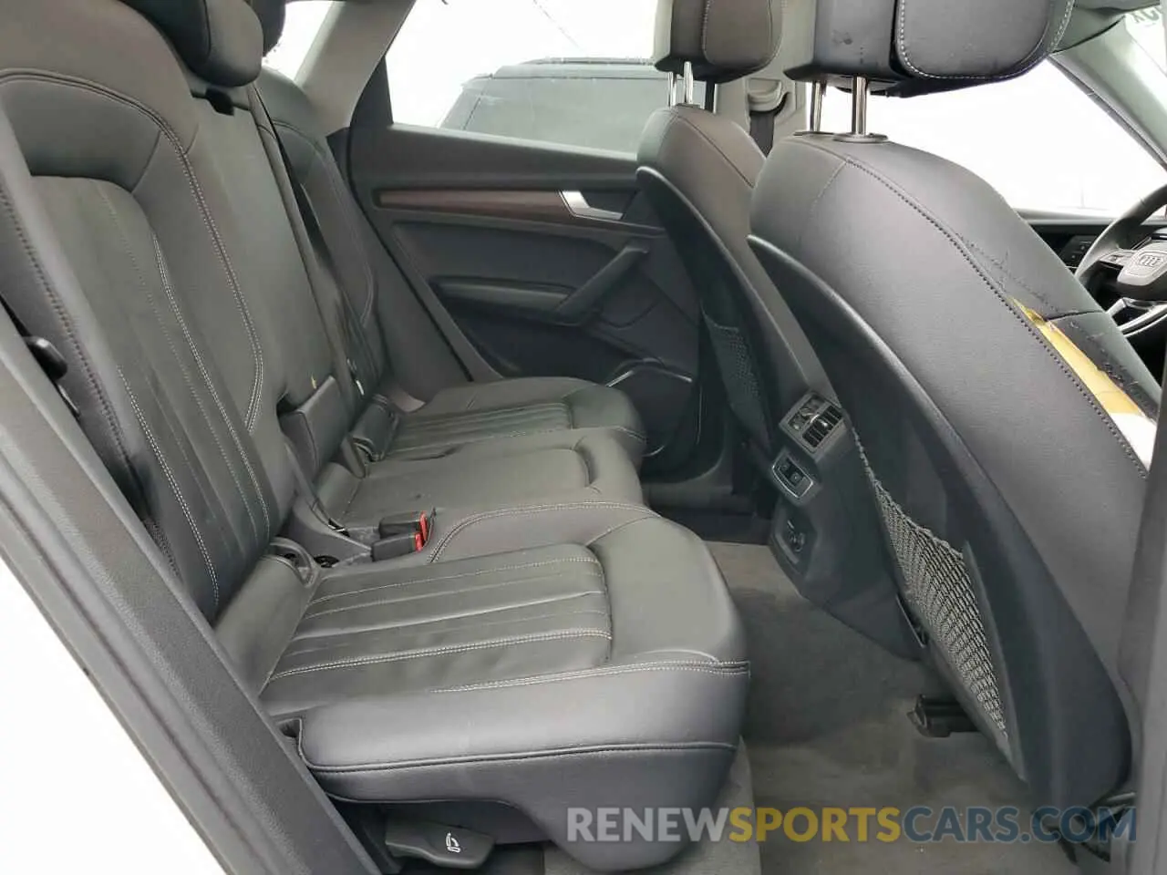 11 Photograph of a damaged car WA1ABAFY8R2043756 AUDI Q5 2024