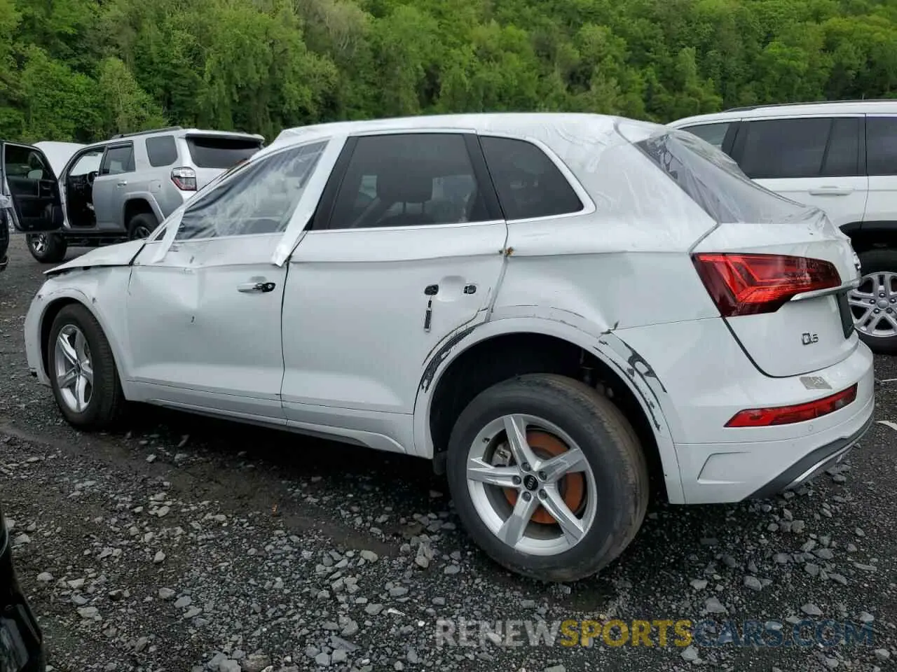 2 Photograph of a damaged car WA1ABAFY8R2043756 AUDI Q5 2024