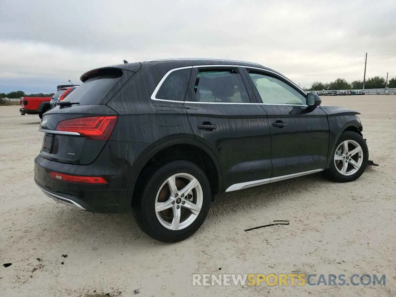 3 Photograph of a damaged car WA1ABAFY9R2083635 AUDI Q5 2024