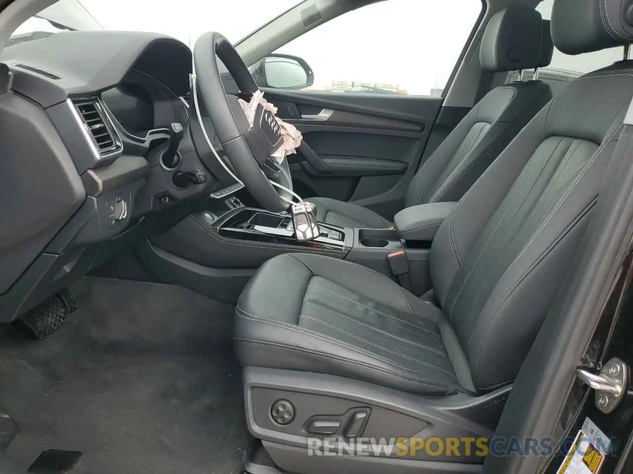 7 Photograph of a damaged car WA1BBAFY1R2037611 AUDI Q5 2024