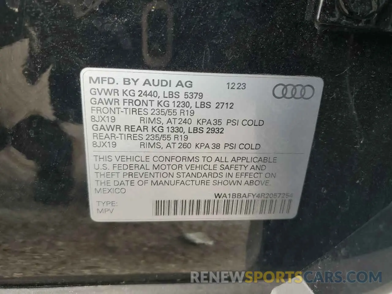 14 Photograph of a damaged car WA1BBAFY4R2057254 AUDI Q5 2024