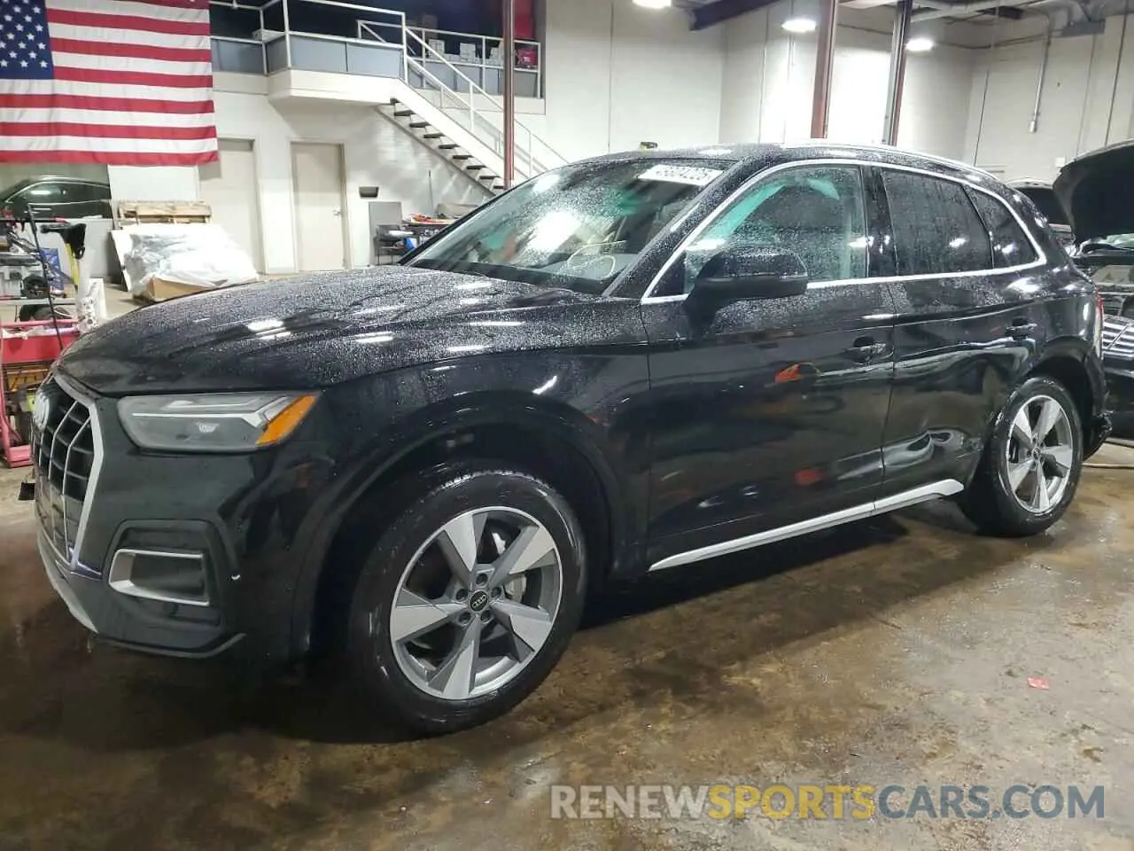 1 Photograph of a damaged car WA1BBAFY6R2017287 AUDI Q5 2024