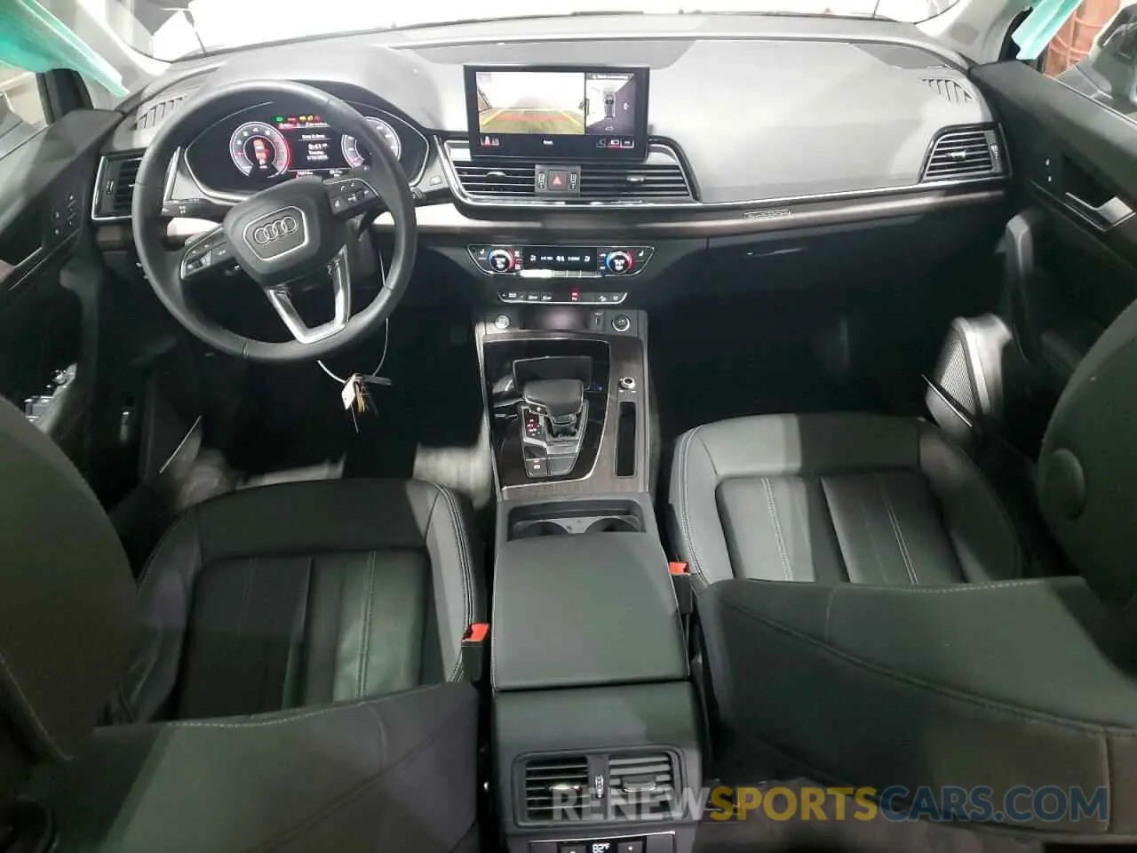 8 Photograph of a damaged car WA1BBAFY6R2017287 AUDI Q5 2024