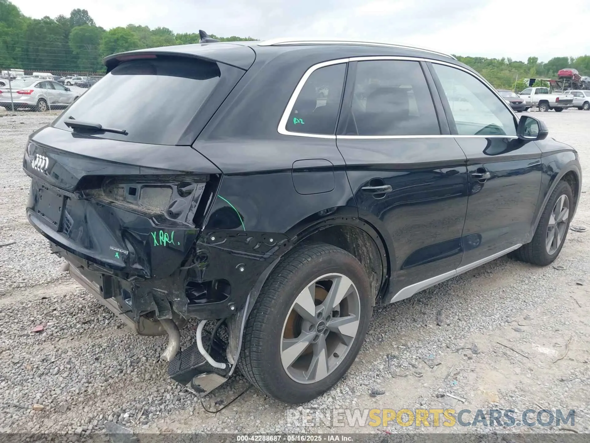 4 Photograph of a damaged car WA1BBAFY7R2047852 AUDI Q5 2024