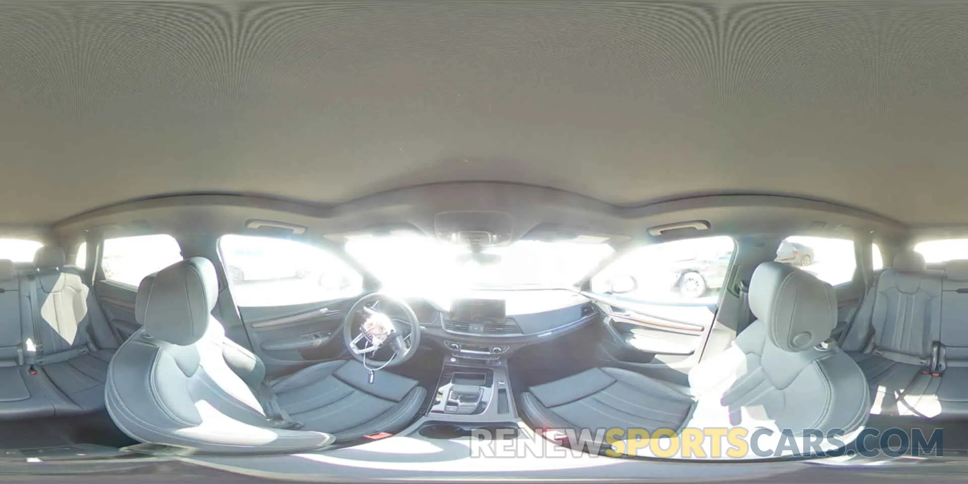 14 Photograph of a damaged car WA1E2AFY3R2102696 AUDI Q5 2024