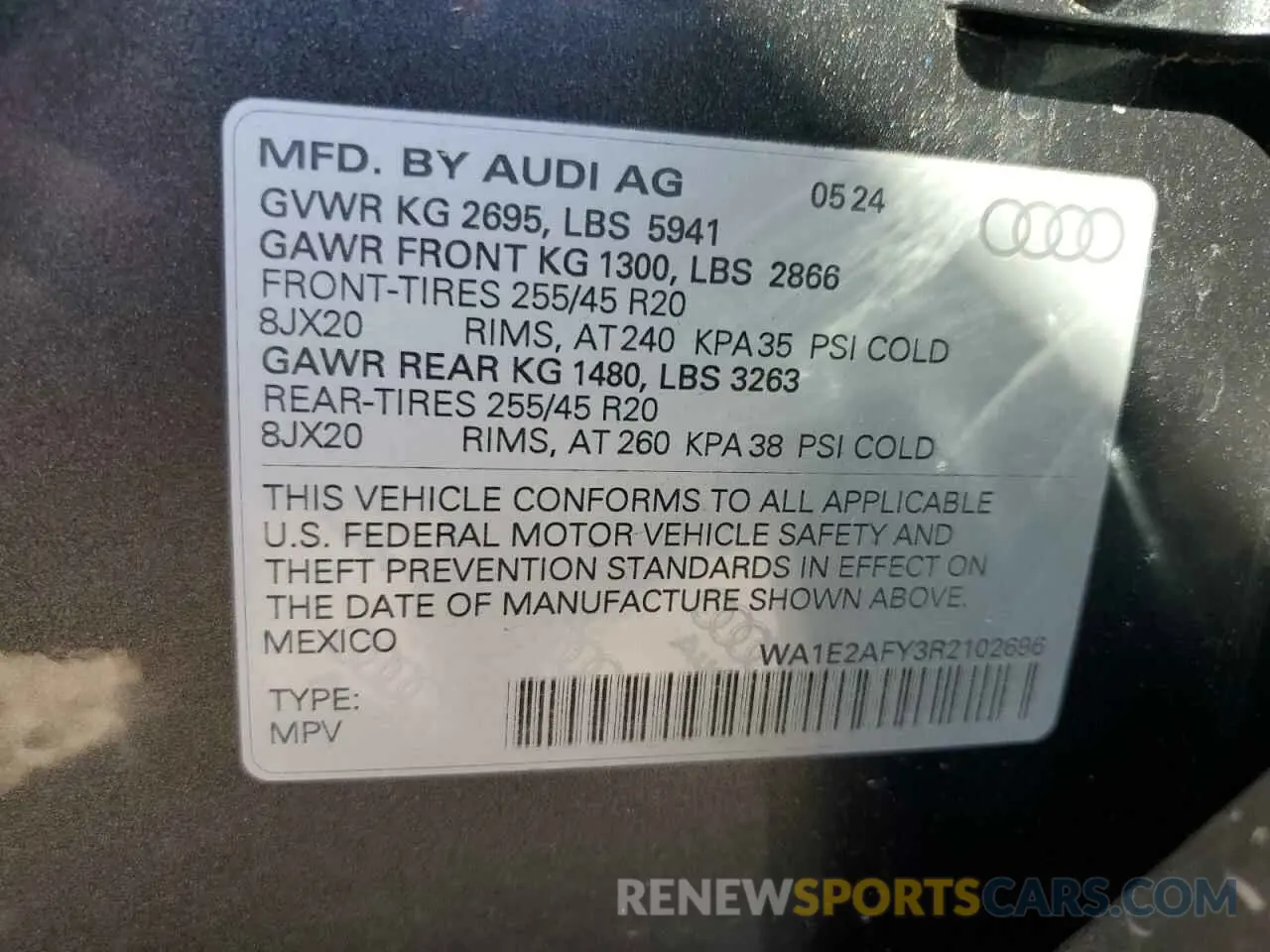 15 Photograph of a damaged car WA1E2AFY3R2102696 AUDI Q5 2024