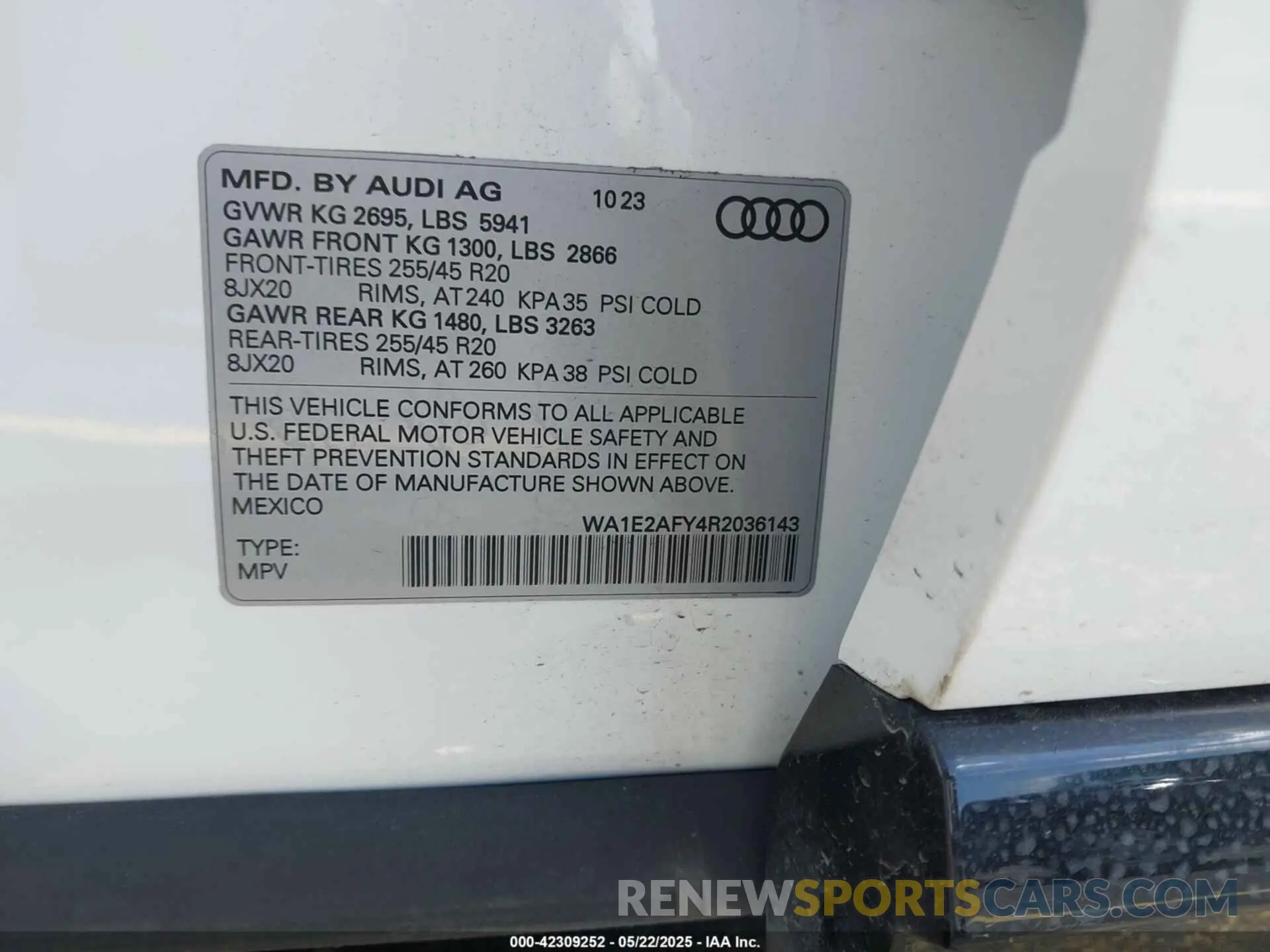 9 Photograph of a damaged car WA1E2AFY4R2036143 AUDI Q5 2024