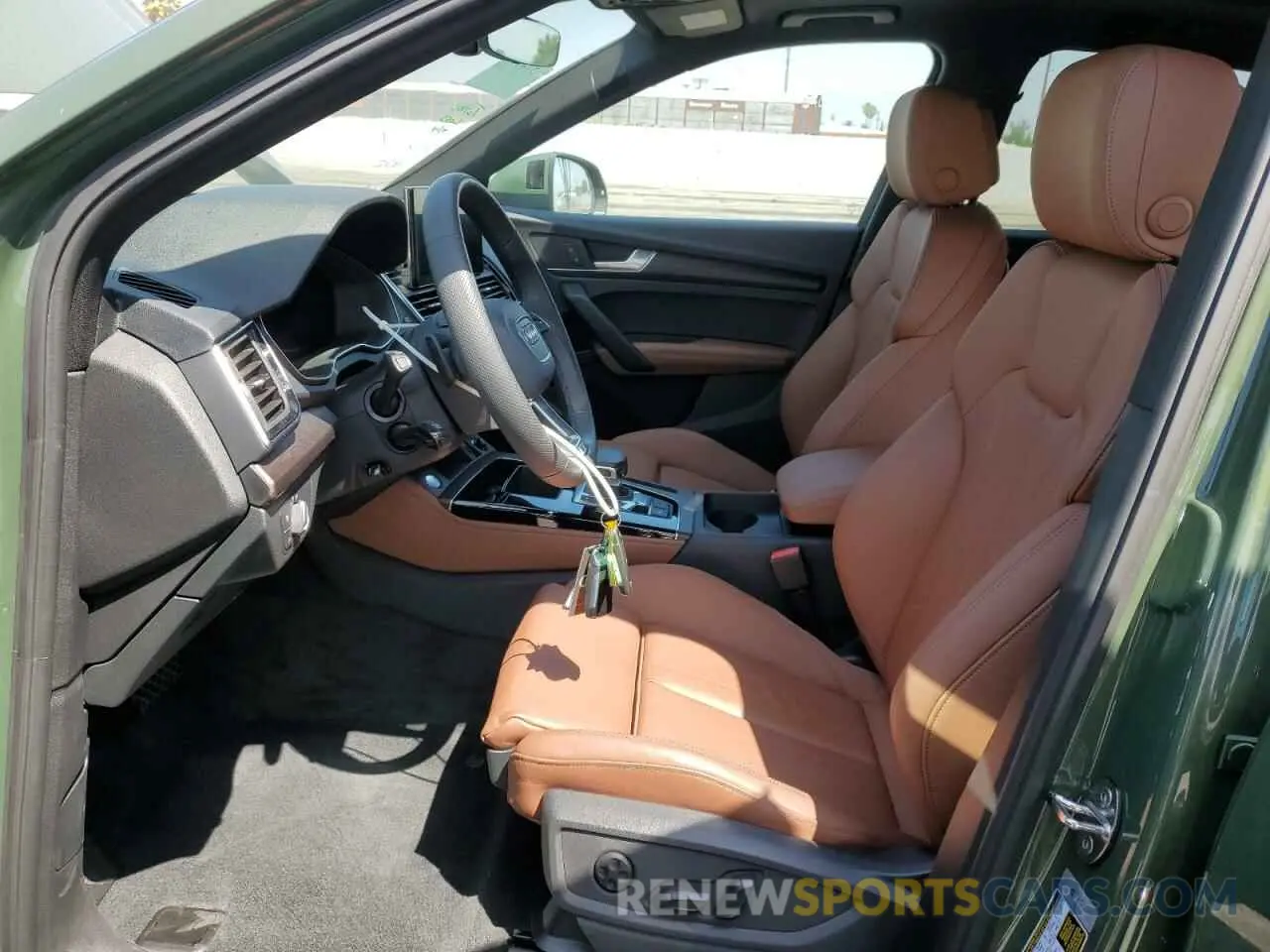 7 Photograph of a damaged car WA1E2AFY5R2086601 AUDI Q5 2024
