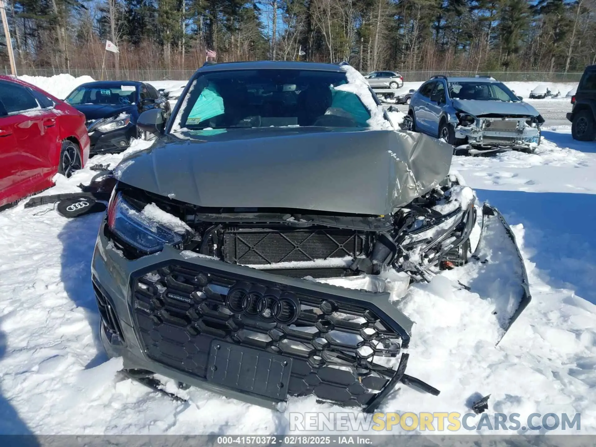 13 Photograph of a damaged car WA1E2AFY5R2138471 AUDI Q5 2024