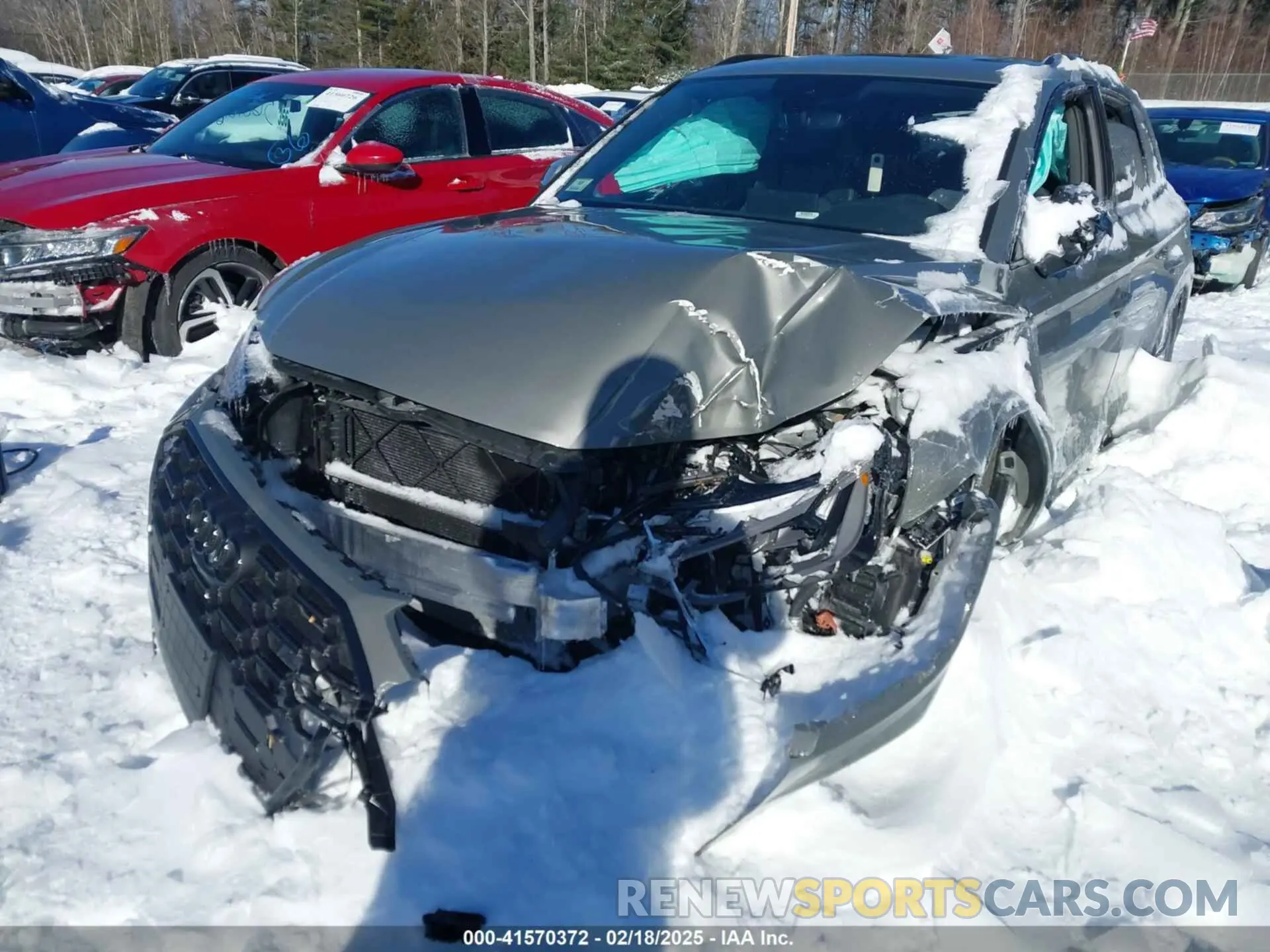 6 Photograph of a damaged car WA1E2AFY5R2138471 AUDI Q5 2024