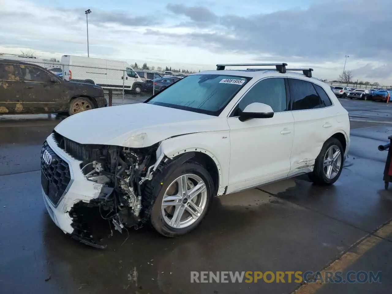 1 Photograph of a damaged car WA1E2AFY6R2070701 AUDI Q5 2024
