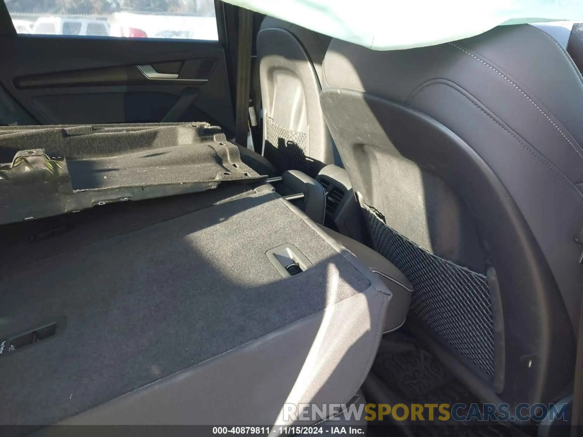 8 Photograph of a damaged car WA1E2AFY6R2145493 AUDI Q5 2024