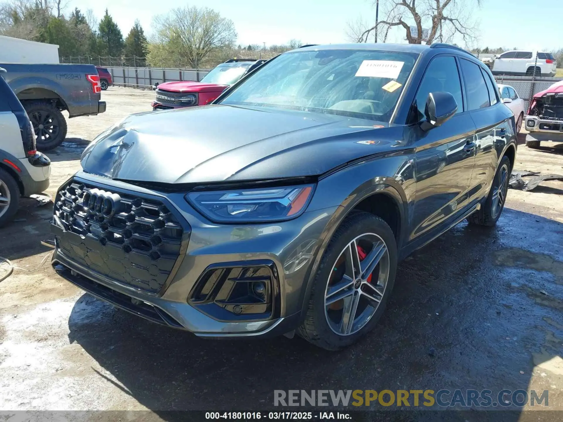 2 Photograph of a damaged car WA1E2AFY6R2149950 AUDI Q5 2024