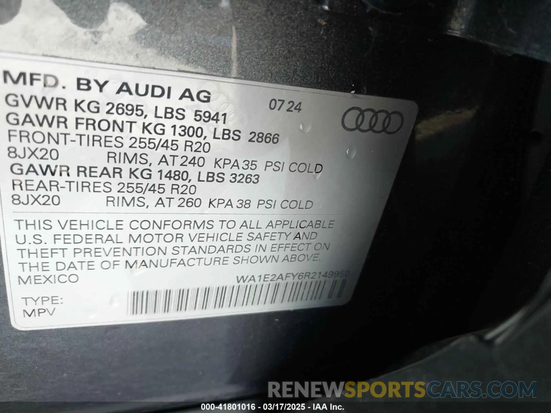 9 Photograph of a damaged car WA1E2AFY6R2149950 AUDI Q5 2024
