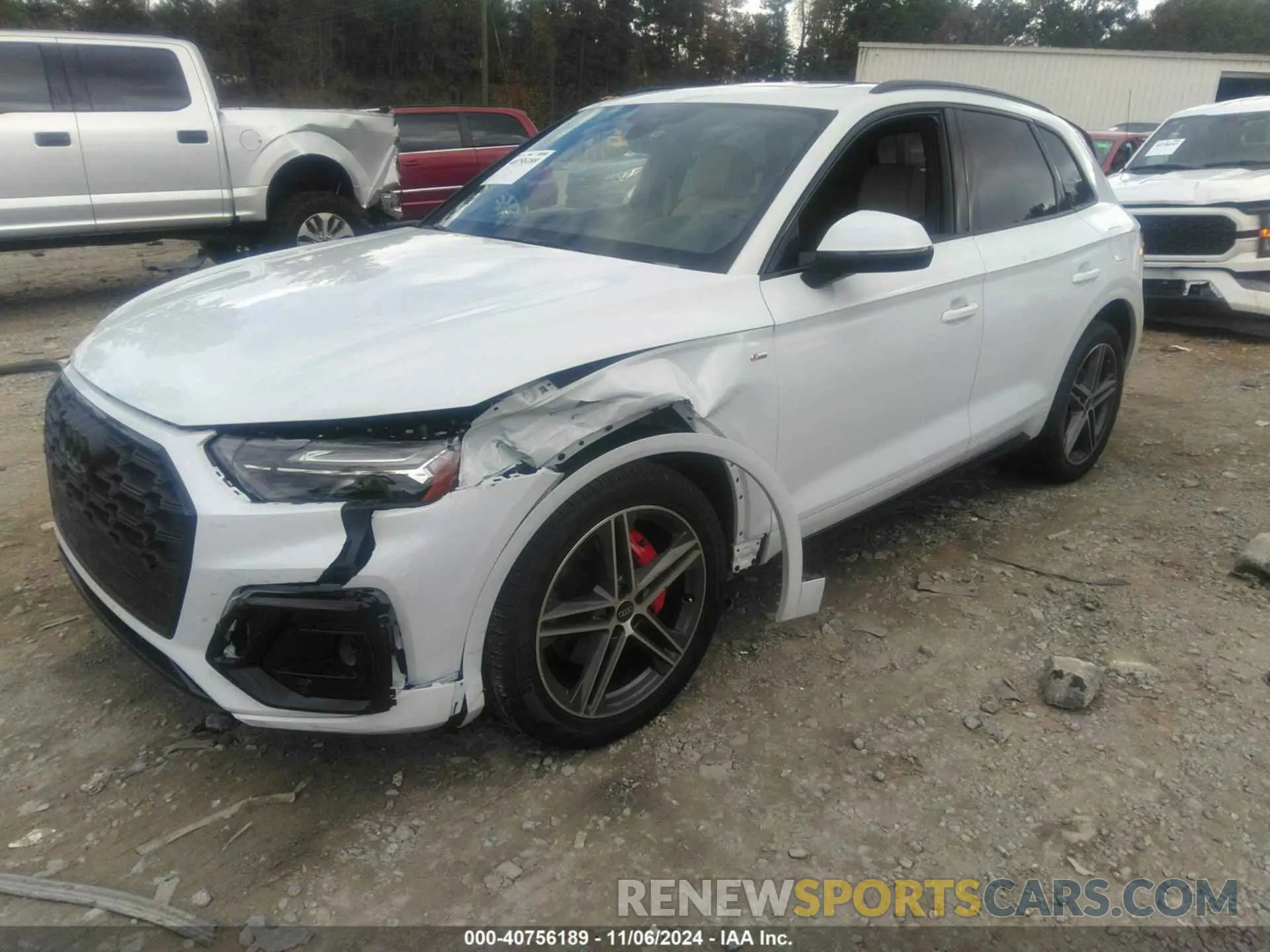2 Photograph of a damaged car WA1E2AFY7R2015710 AUDI Q5 2024