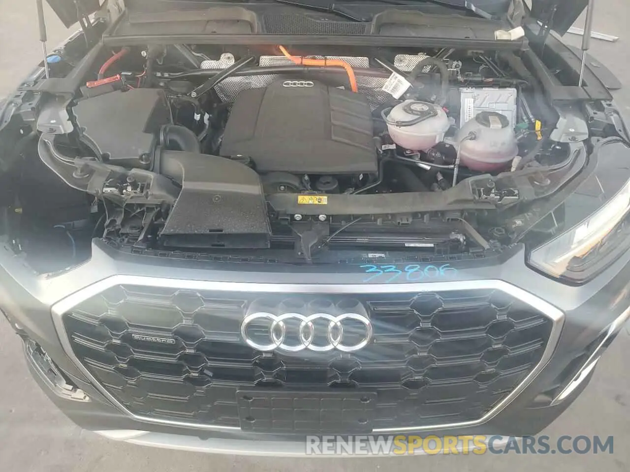 12 Photograph of a damaged car WA1E2AFY7R2088303 AUDI Q5 2024