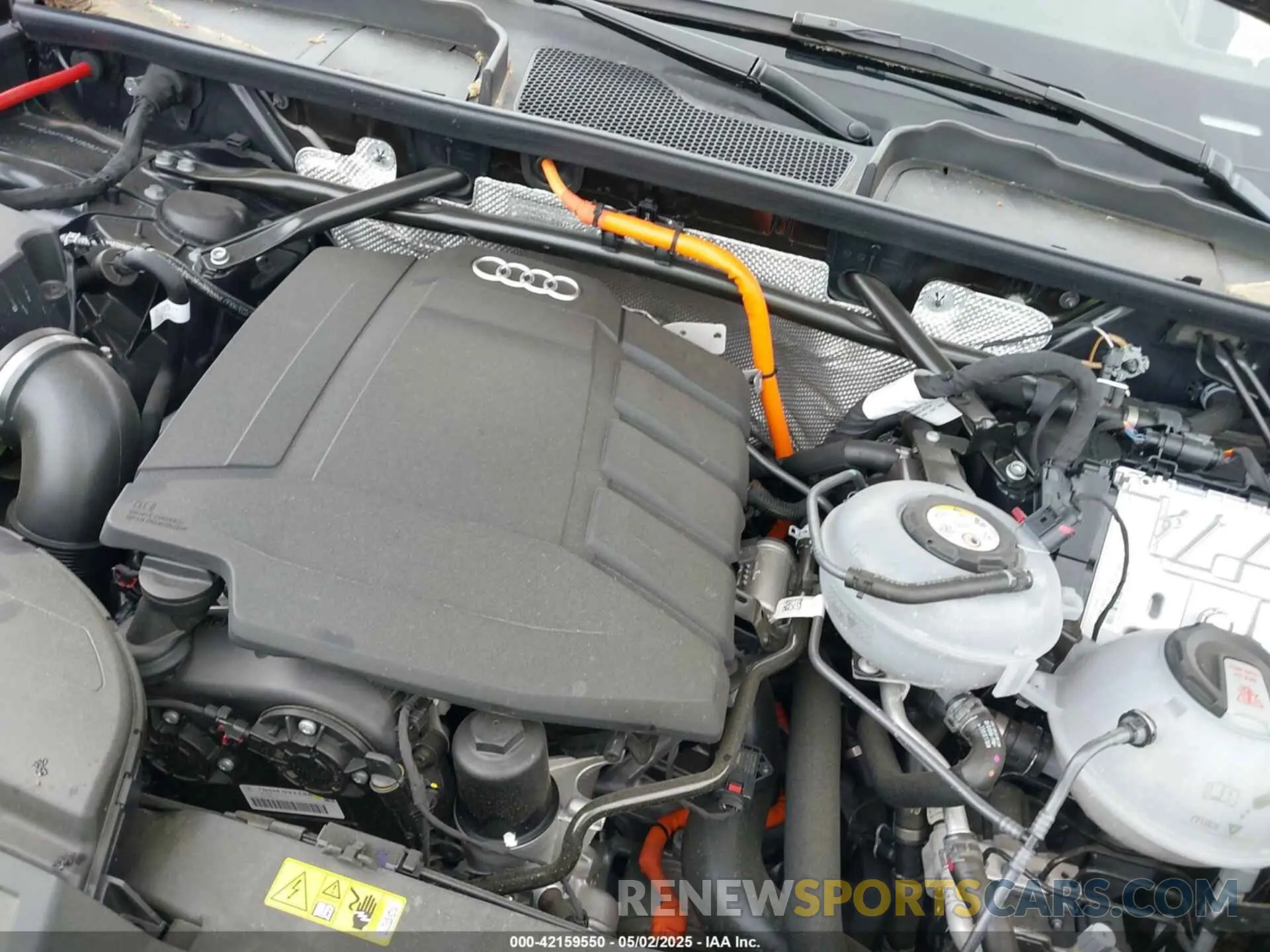 10 Photograph of a damaged car WA1E2AFY7R2150931 AUDI Q5 2024