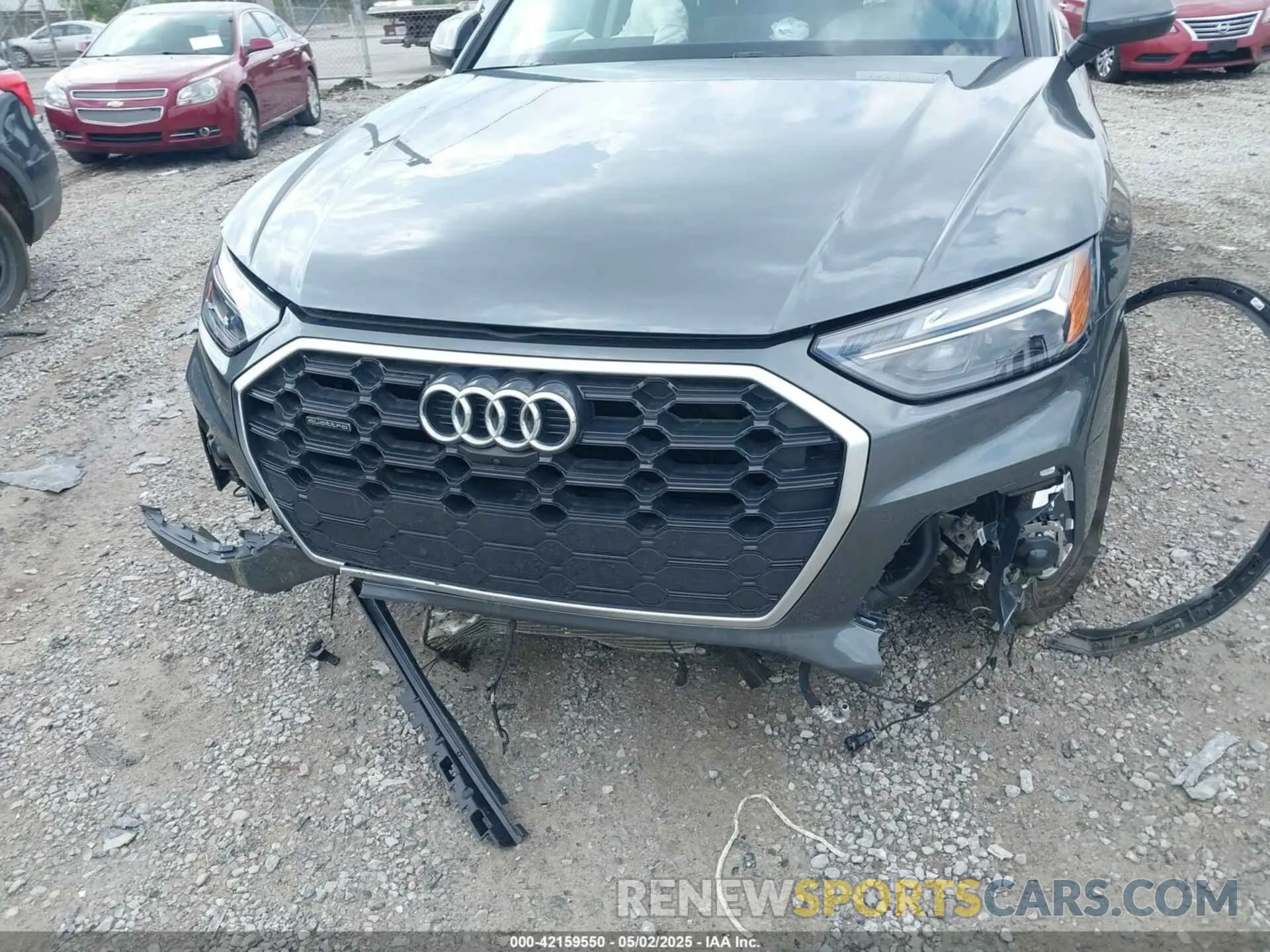 12 Photograph of a damaged car WA1E2AFY7R2150931 AUDI Q5 2024
