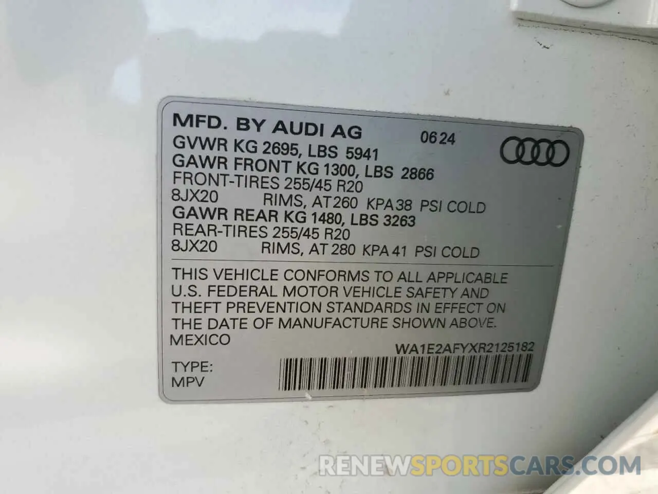 14 Photograph of a damaged car WA1E2AFYXR2125182 AUDI Q5 2024