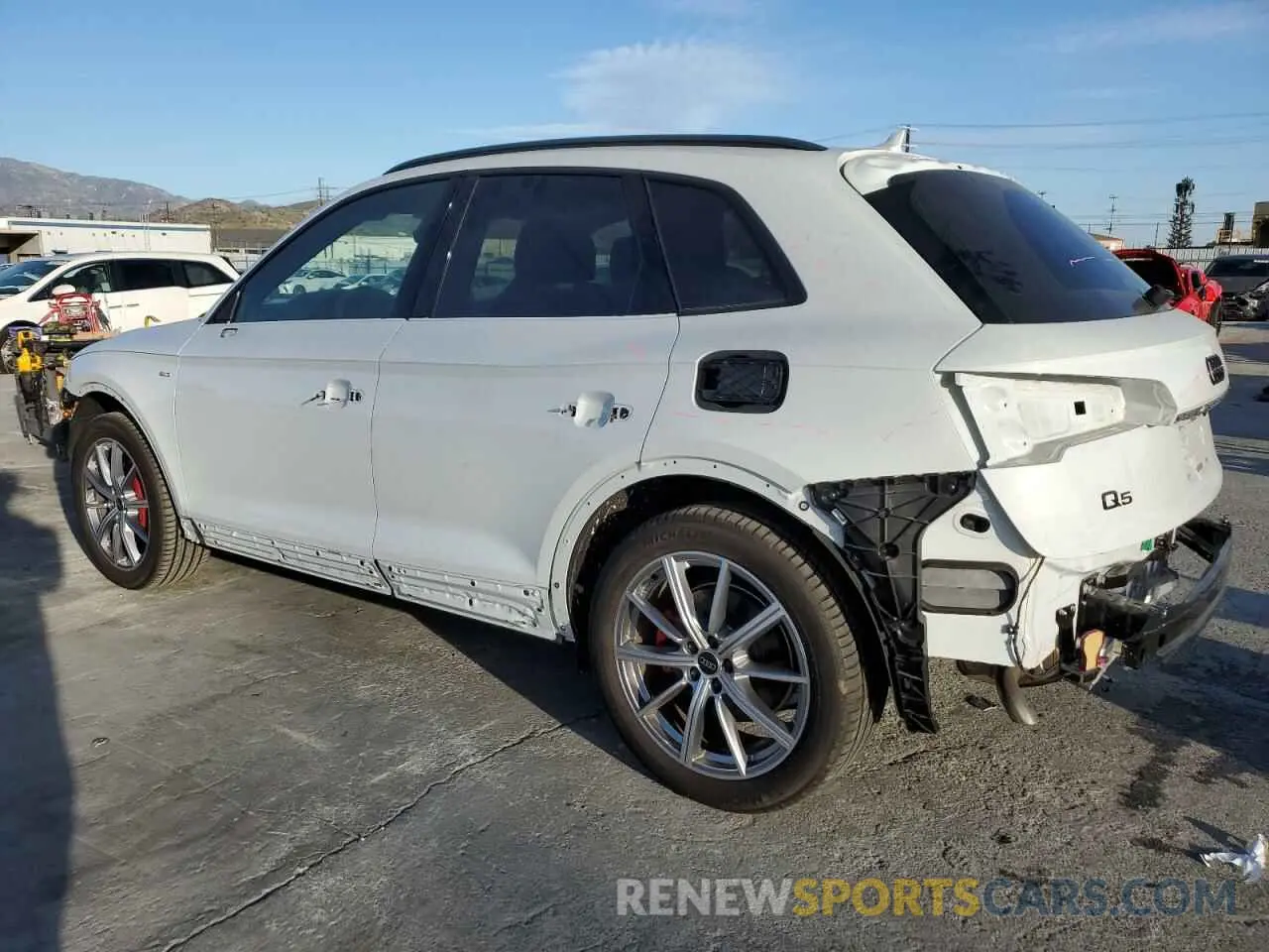 2 Photograph of a damaged car WA1E2AFYXR2125182 AUDI Q5 2024