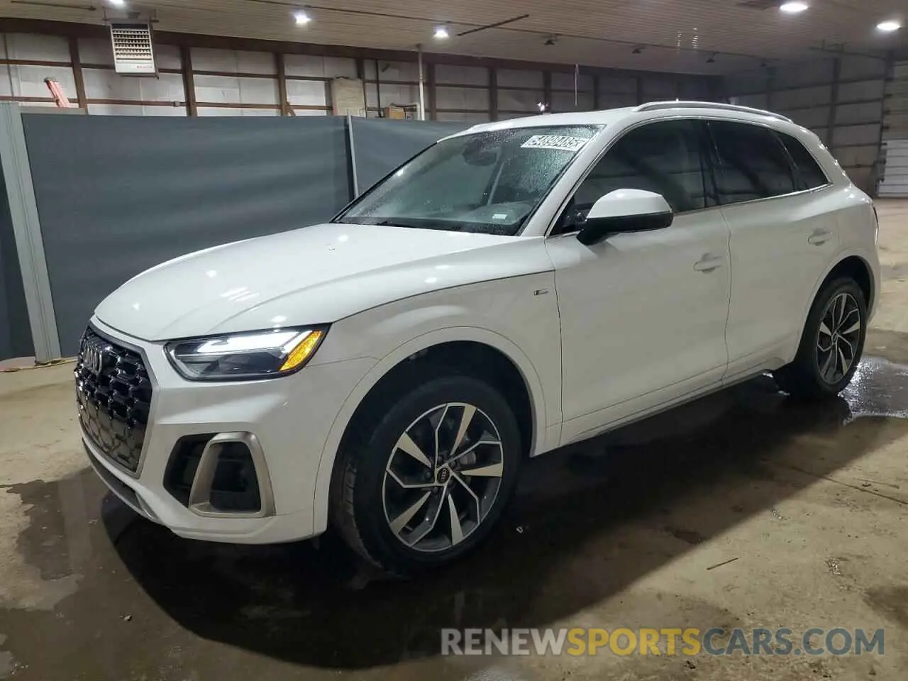 1 Photograph of a damaged car WA1EAAFY0R2033730 AUDI Q5 2024