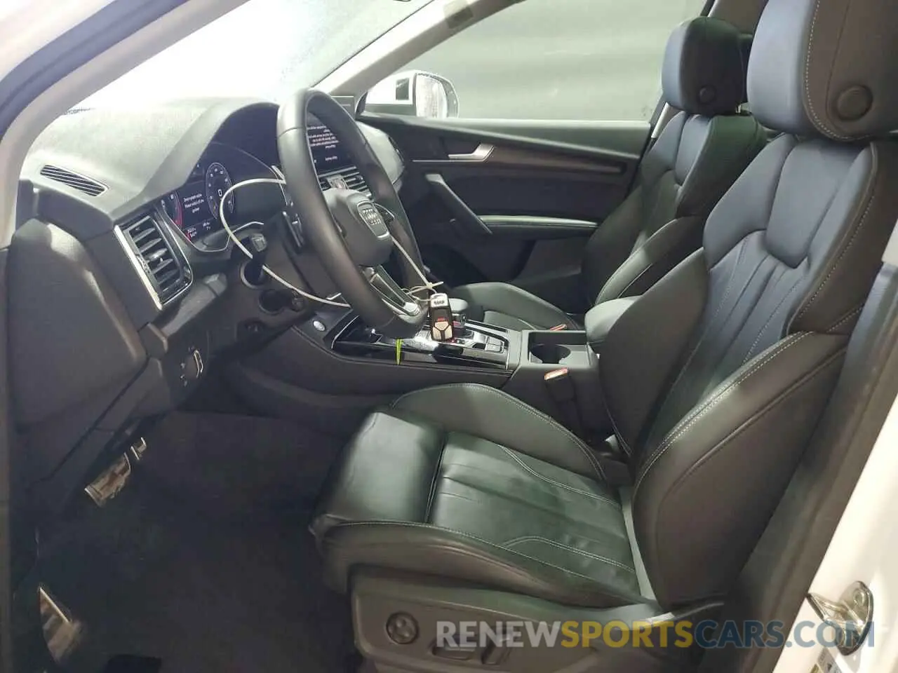 7 Photograph of a damaged car WA1EAAFY0R2033730 AUDI Q5 2024