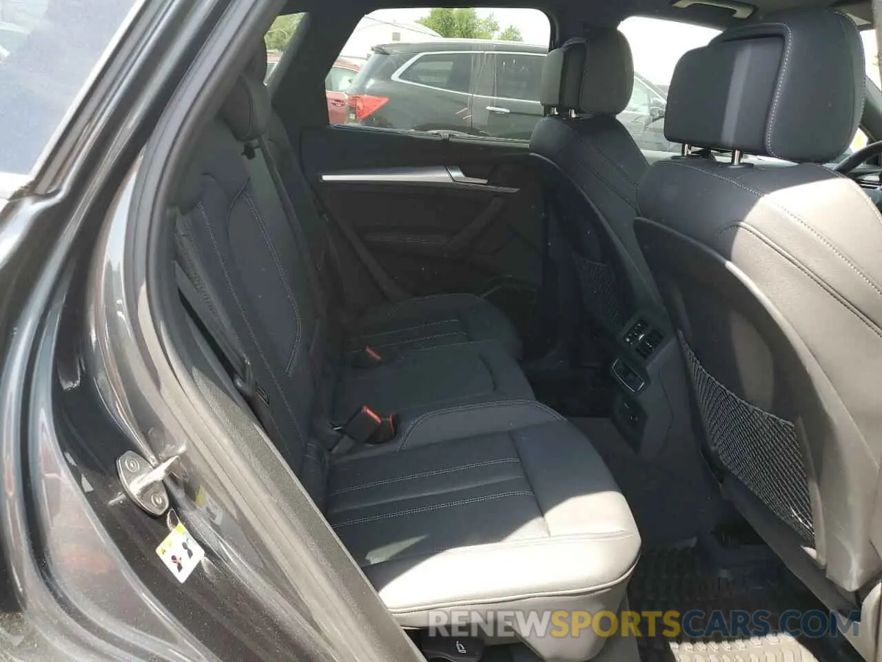 11 Photograph of a damaged car WA1EAAFY0R2070499 AUDI Q5 2024
