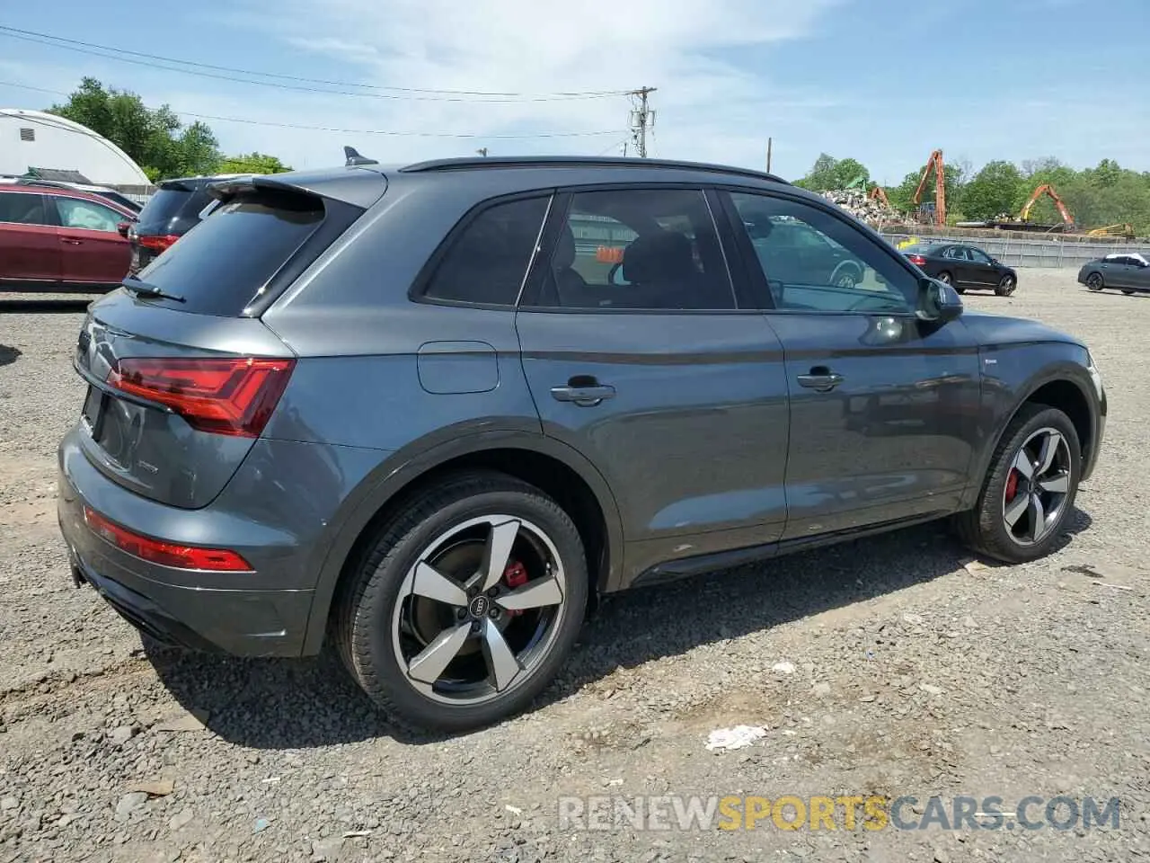 3 Photograph of a damaged car WA1EAAFY0R2070499 AUDI Q5 2024