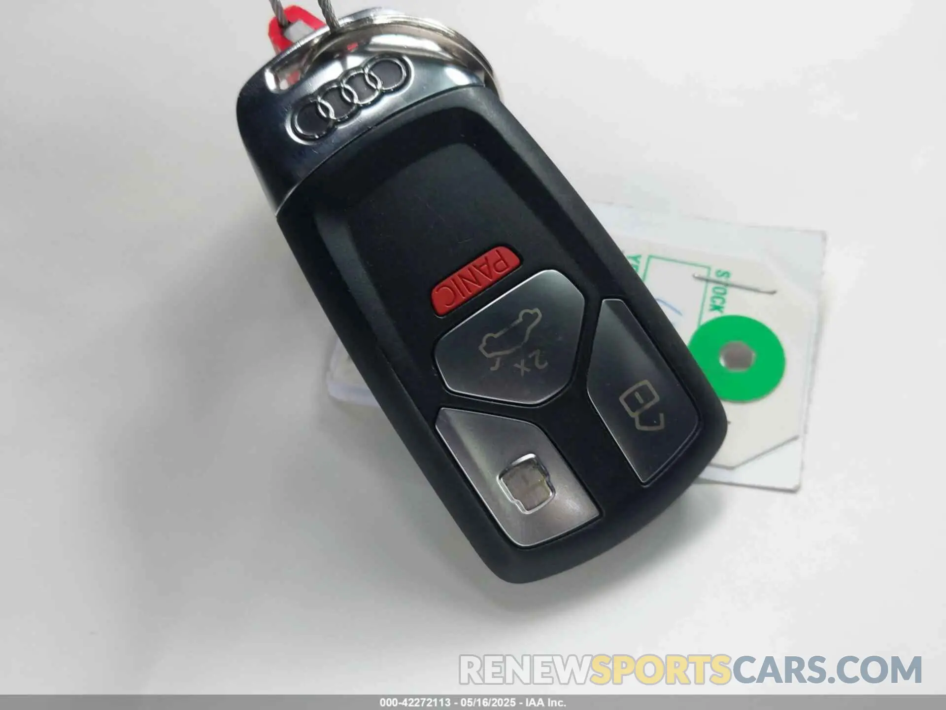 11 Photograph of a damaged car WA1EAAFY1R2053260 AUDI Q5 2024