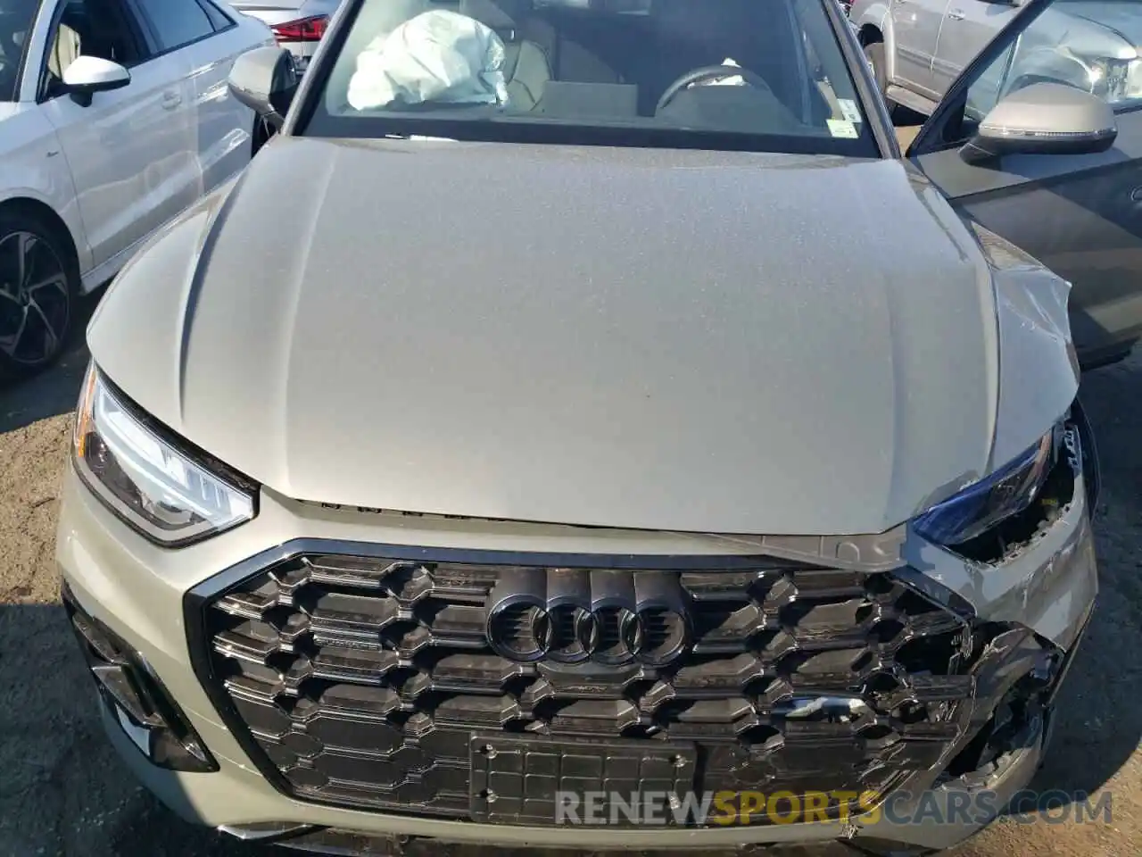 11 Photograph of a damaged car WA1EAAFY1R2070561 AUDI Q5 2024