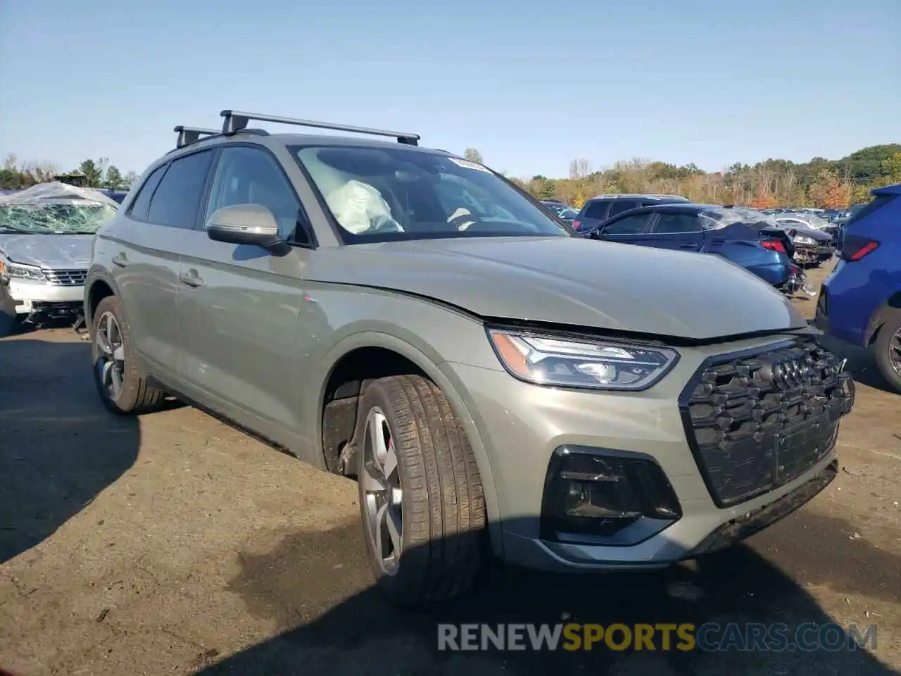 4 Photograph of a damaged car WA1EAAFY1R2070561 AUDI Q5 2024