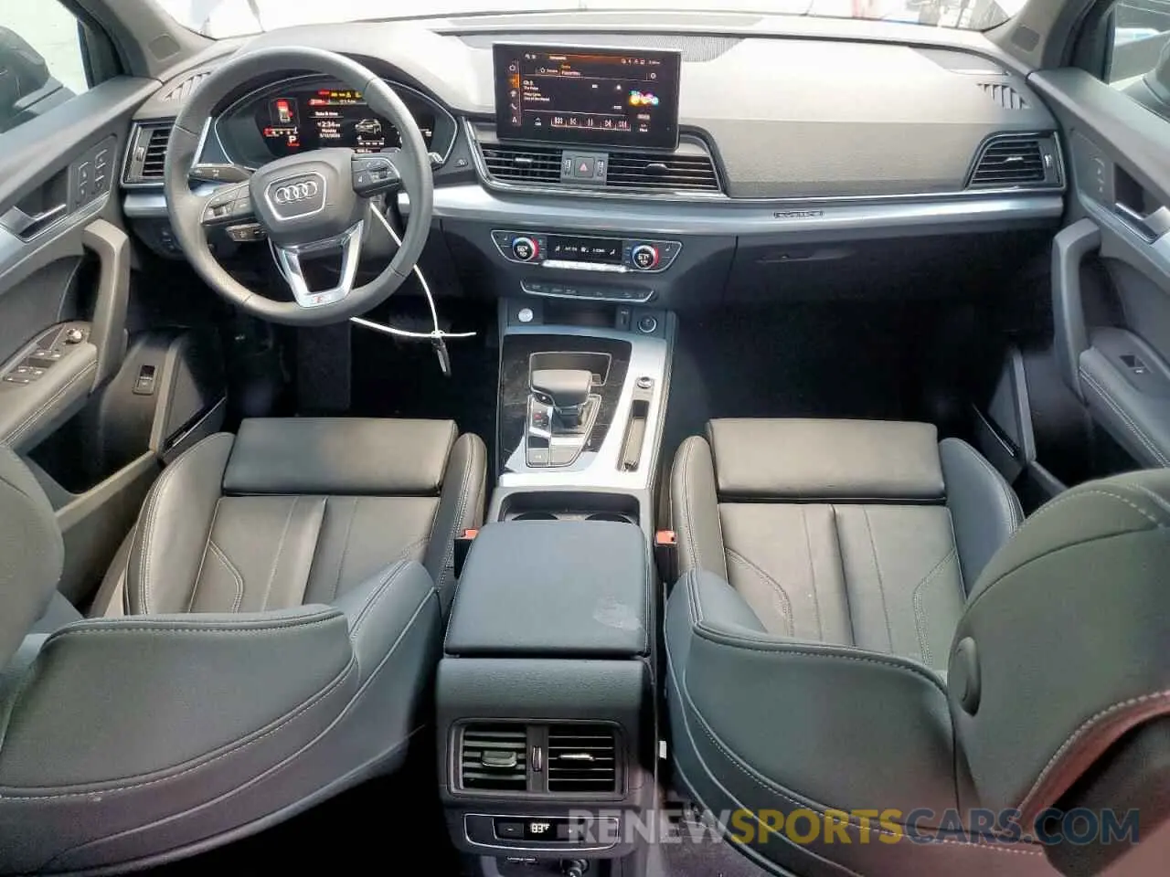 8 Photograph of a damaged car WA1EAAFY1R2135523 AUDI Q5 2024