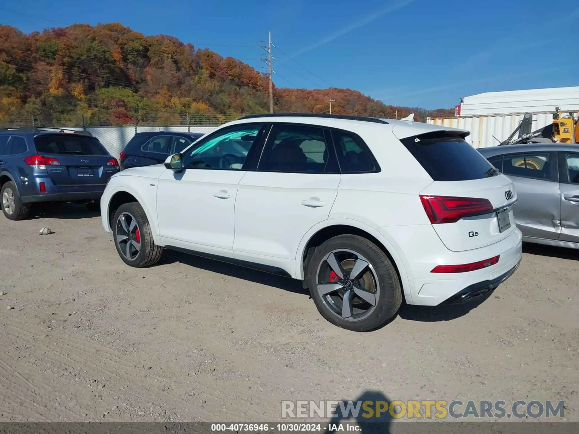 3 Photograph of a damaged car WA1EAAFY1R2143511 AUDI Q5 2024